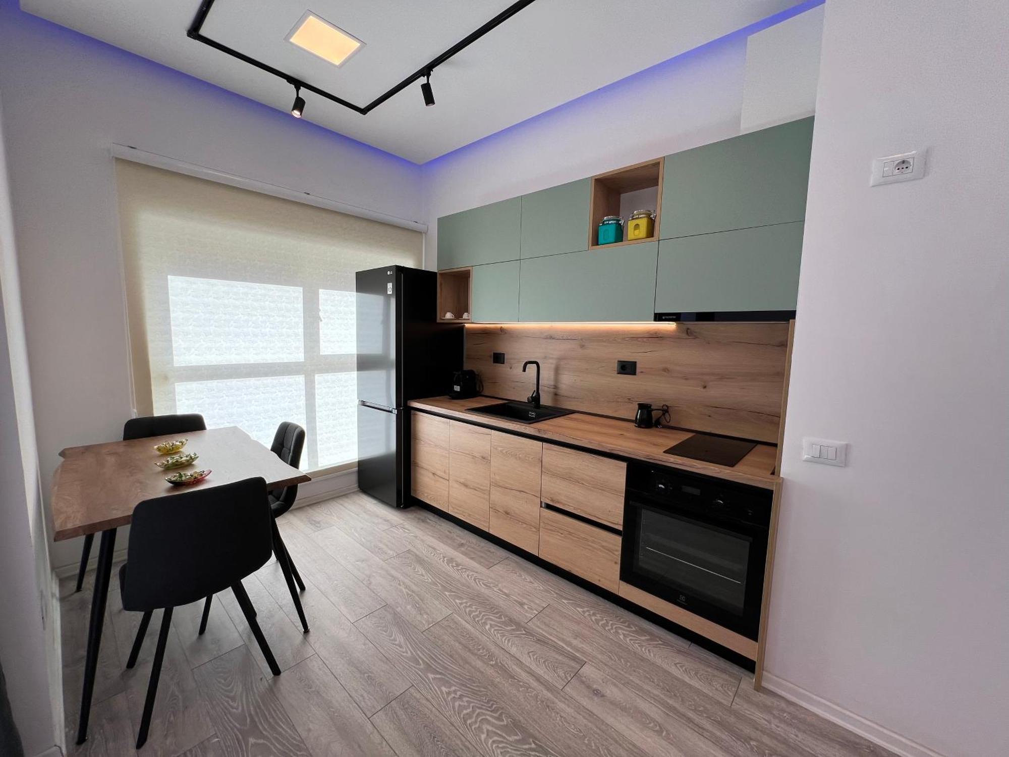 Sunflower Apartment تيرانا المظهر الخارجي الصورة