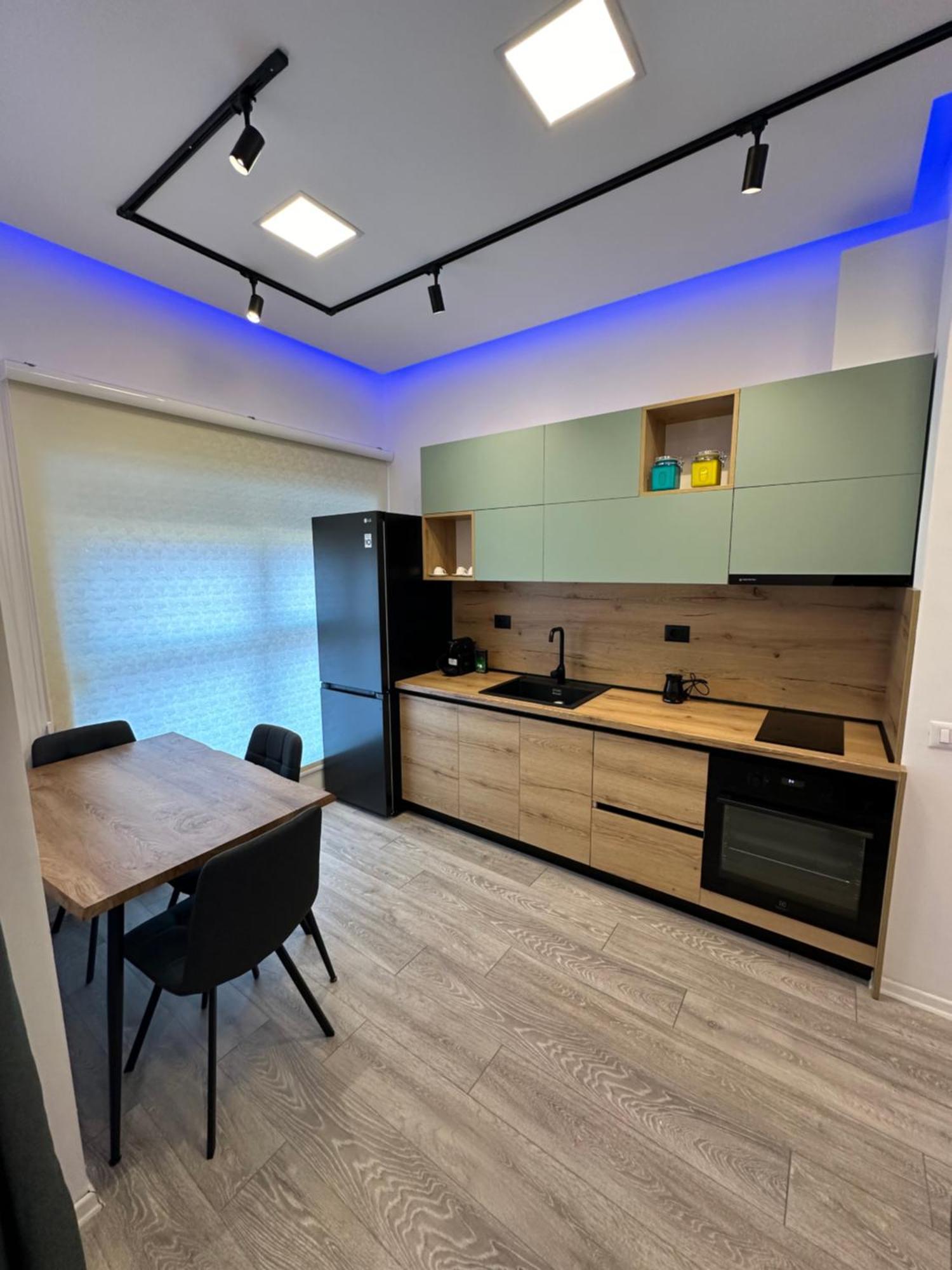 Sunflower Apartment تيرانا المظهر الخارجي الصورة