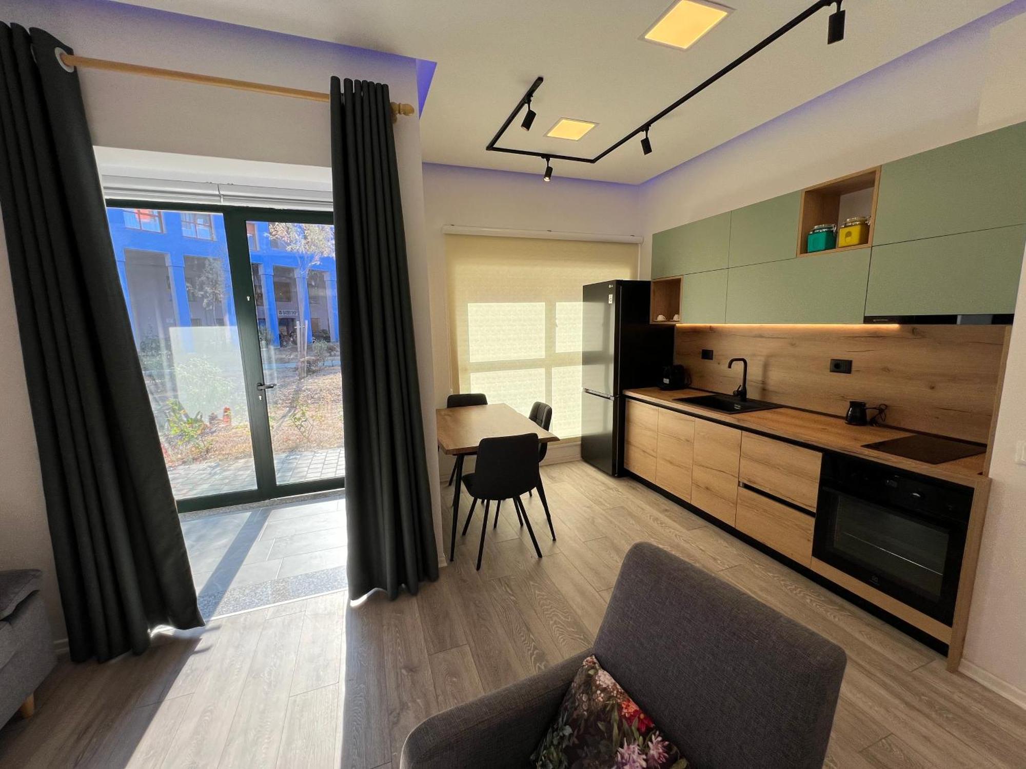 Sunflower Apartment تيرانا المظهر الخارجي الصورة