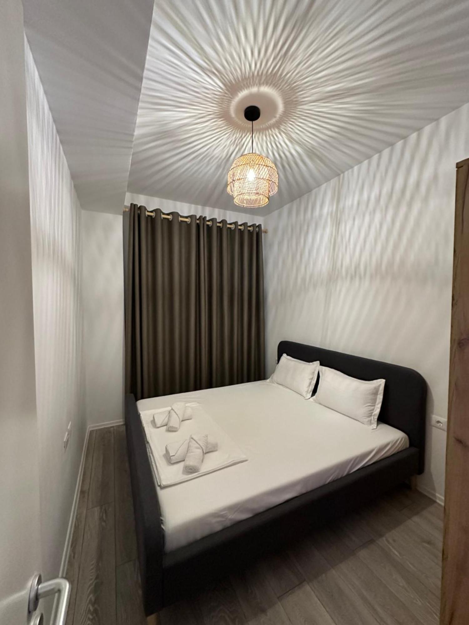 Sunflower Apartment تيرانا المظهر الخارجي الصورة