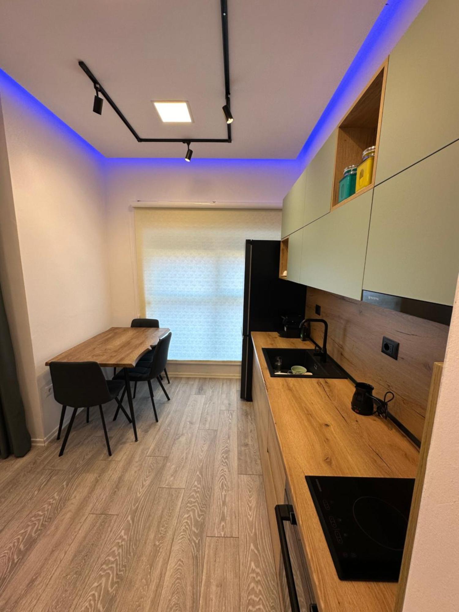 Sunflower Apartment تيرانا المظهر الخارجي الصورة